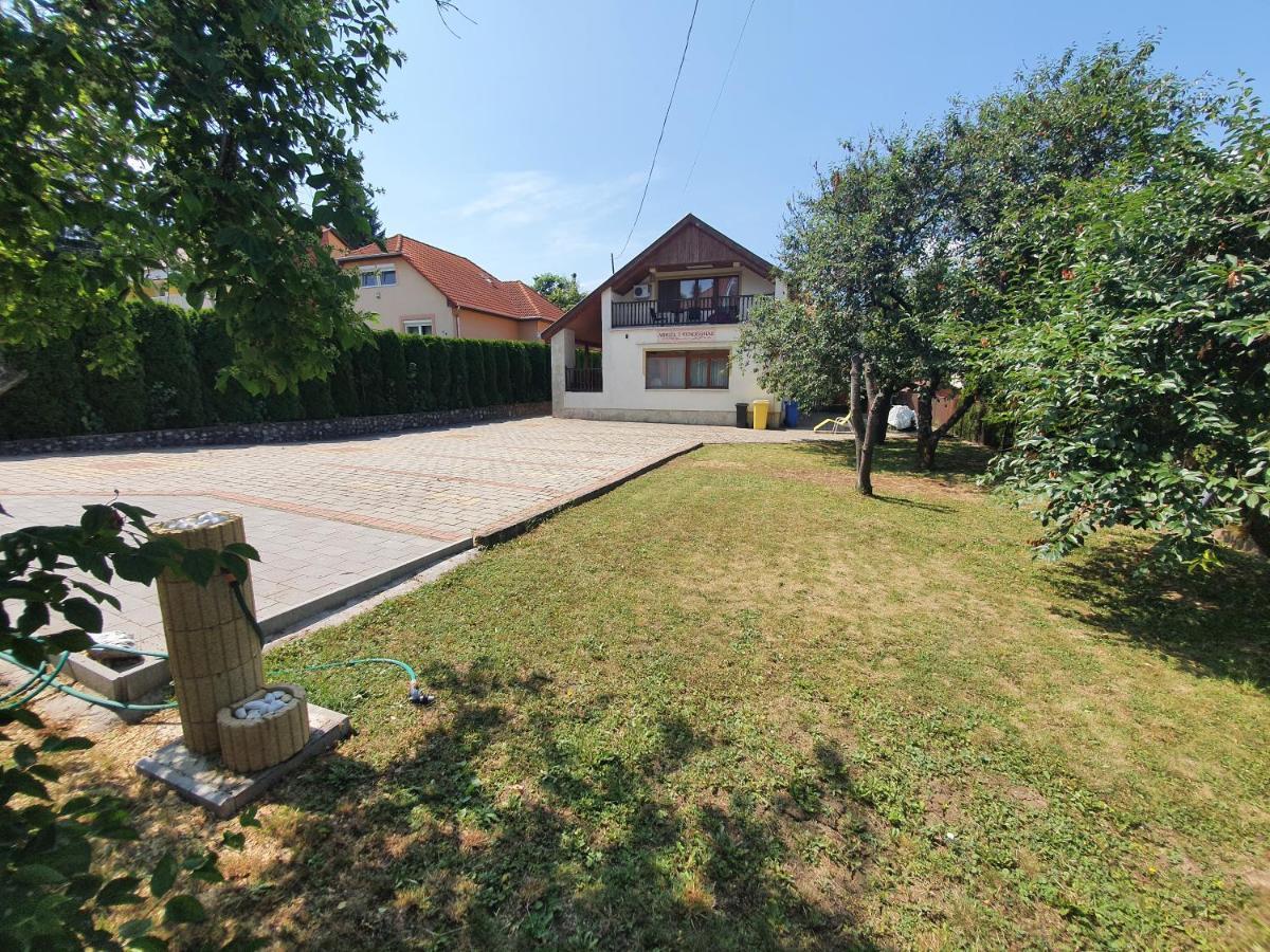 Отель Abigel 2 Vendeghaz Мишкольц Экстерьер фото